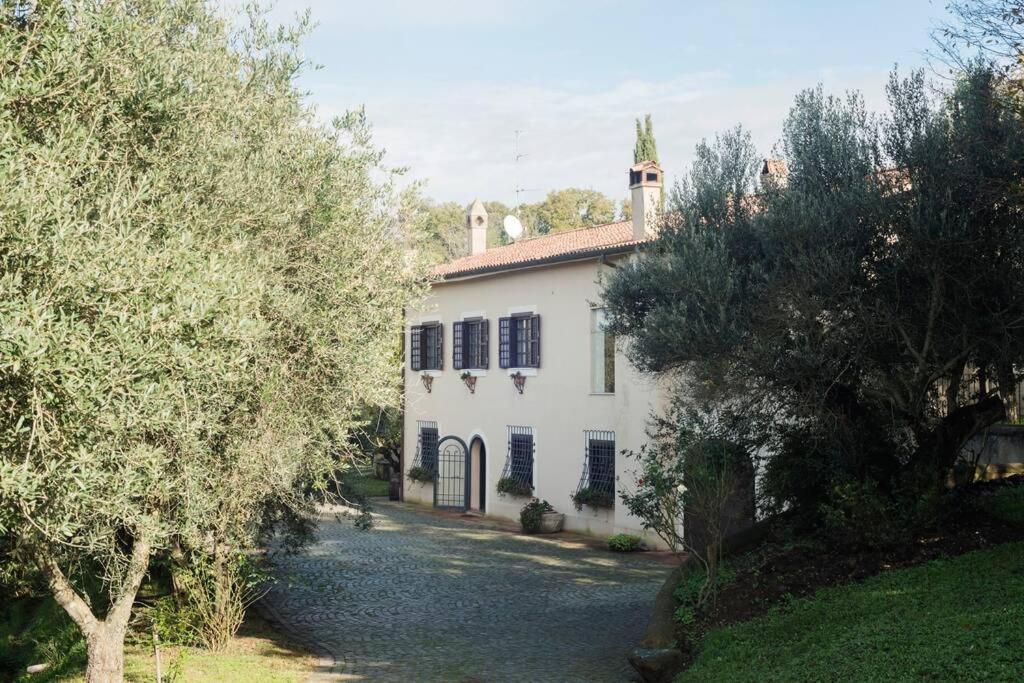 Apartment In Luxuryproperty Privatepool Garden Bbq Airc X8 Castelnuovo Di Porto Εξωτερικό φωτογραφία
