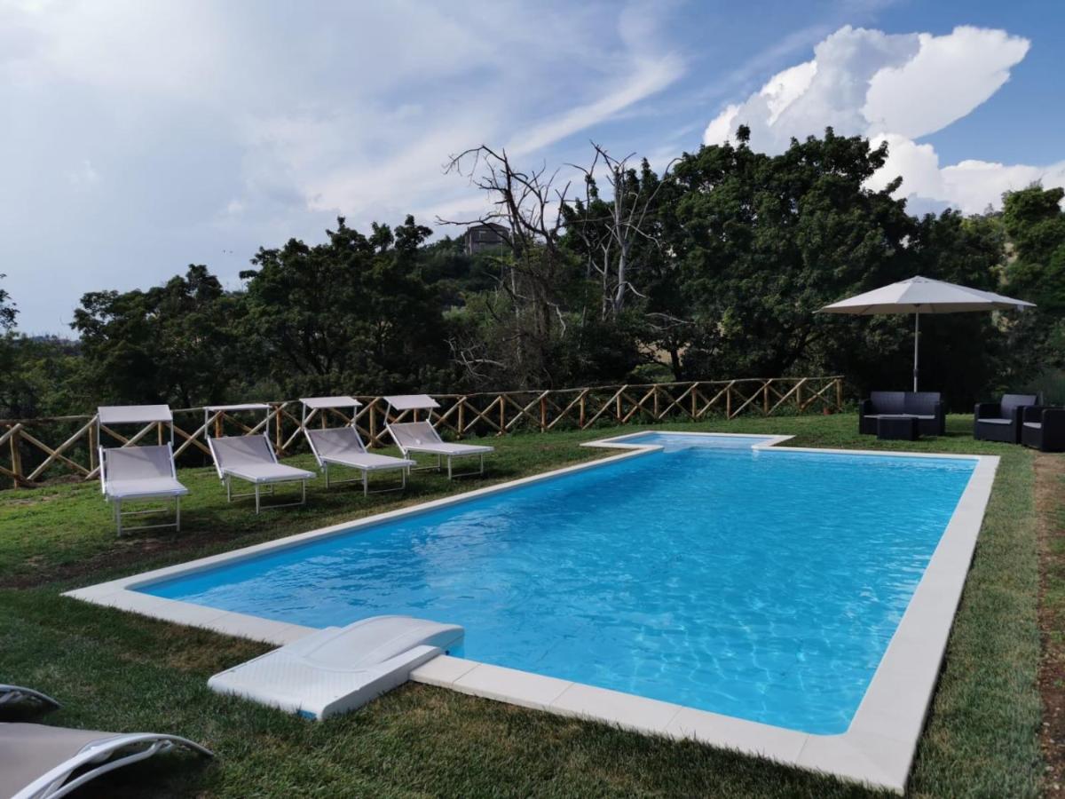 Apartment In Luxuryproperty Privatepool Garden Bbq Airc X8 Castelnuovo Di Porto Εξωτερικό φωτογραφία