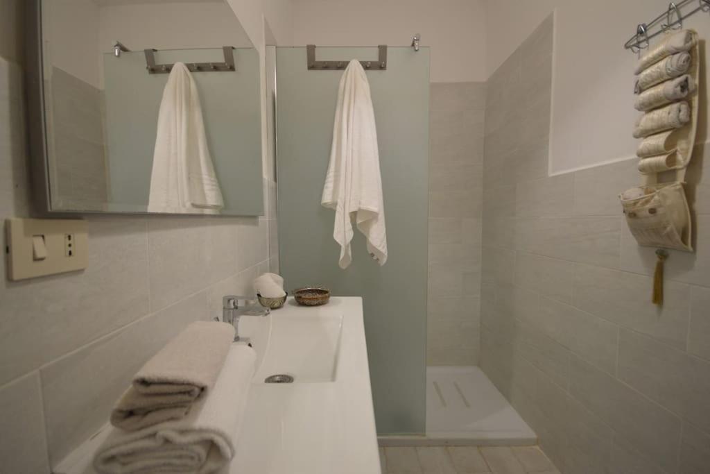 Apartment In Luxuryproperty Privatepool Garden Bbq Airc X8 Castelnuovo Di Porto Εξωτερικό φωτογραφία