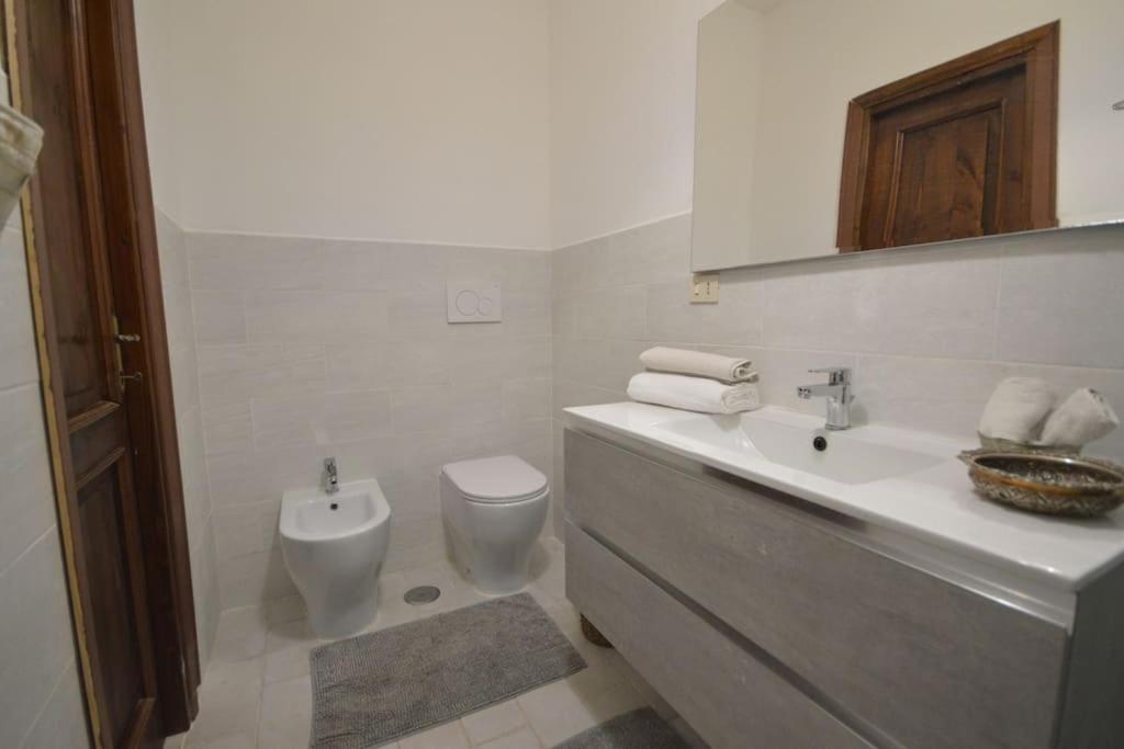 Apartment In Luxuryproperty Privatepool Garden Bbq Airc X8 Castelnuovo Di Porto Εξωτερικό φωτογραφία