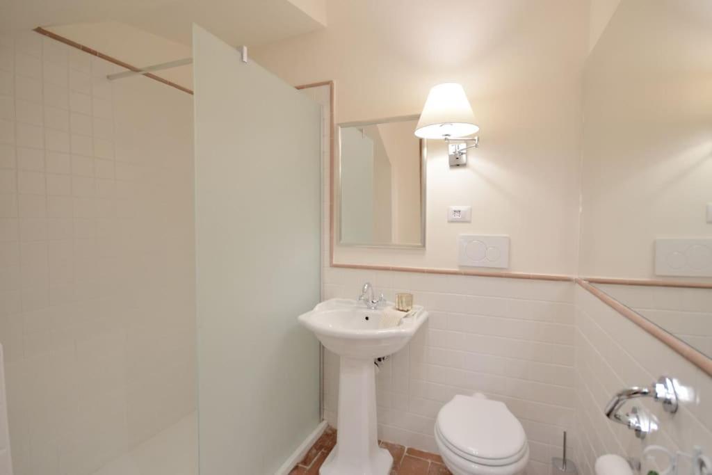 Apartment In Luxuryproperty Privatepool Garden Bbq Airc X8 Castelnuovo Di Porto Εξωτερικό φωτογραφία