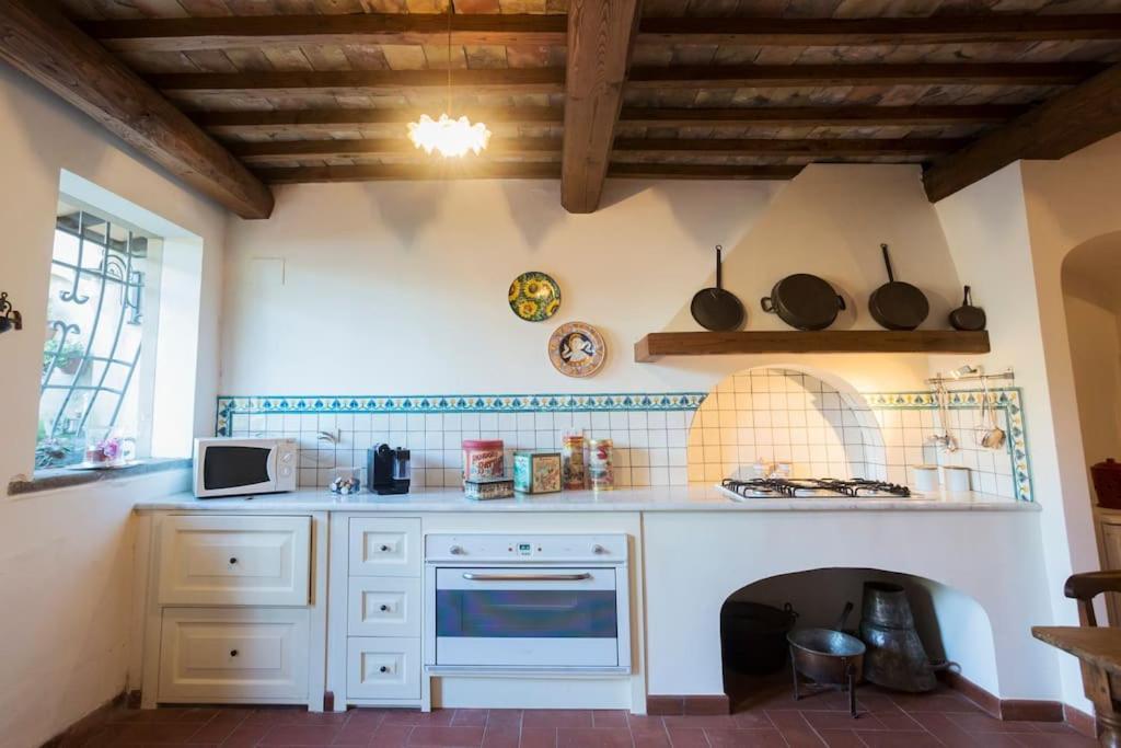 Apartment In Luxuryproperty Privatepool Garden Bbq Airc X8 Castelnuovo Di Porto Εξωτερικό φωτογραφία